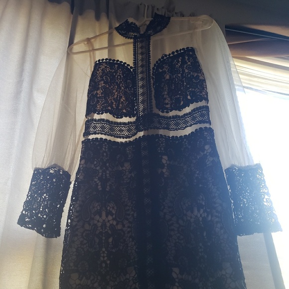 Sheer dress - Picture 2 of 8